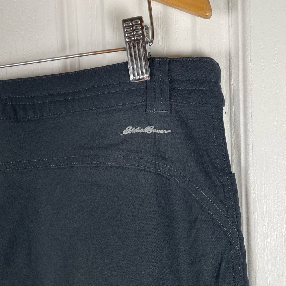 NWOT Eddie Bauer Tech Capri Pants Women’s 12 Black Utility Outdoor Hiking Cinch - Picture 11 of 16
